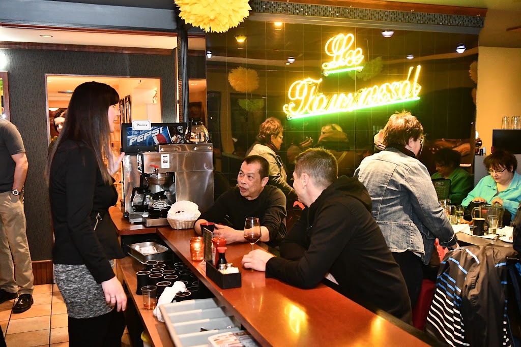 Restaurant Le Tournesol | 292 Rue Témiscouata, Rivière-du-Loup, QC G5R 2Y5, Canada | Phone: (418) 868-6666
