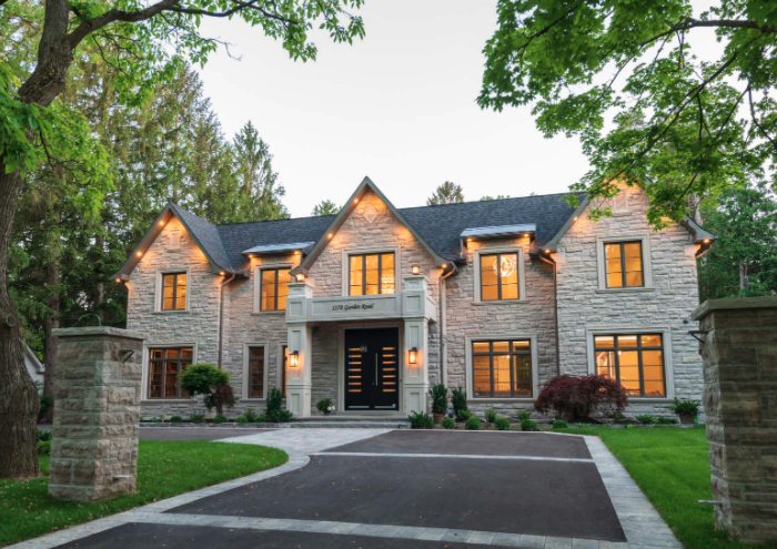 Lahham Properties | 2154 Fourth Line, Oakville, ON L6M 3T2, Canada | Phone: (416) 580-5214