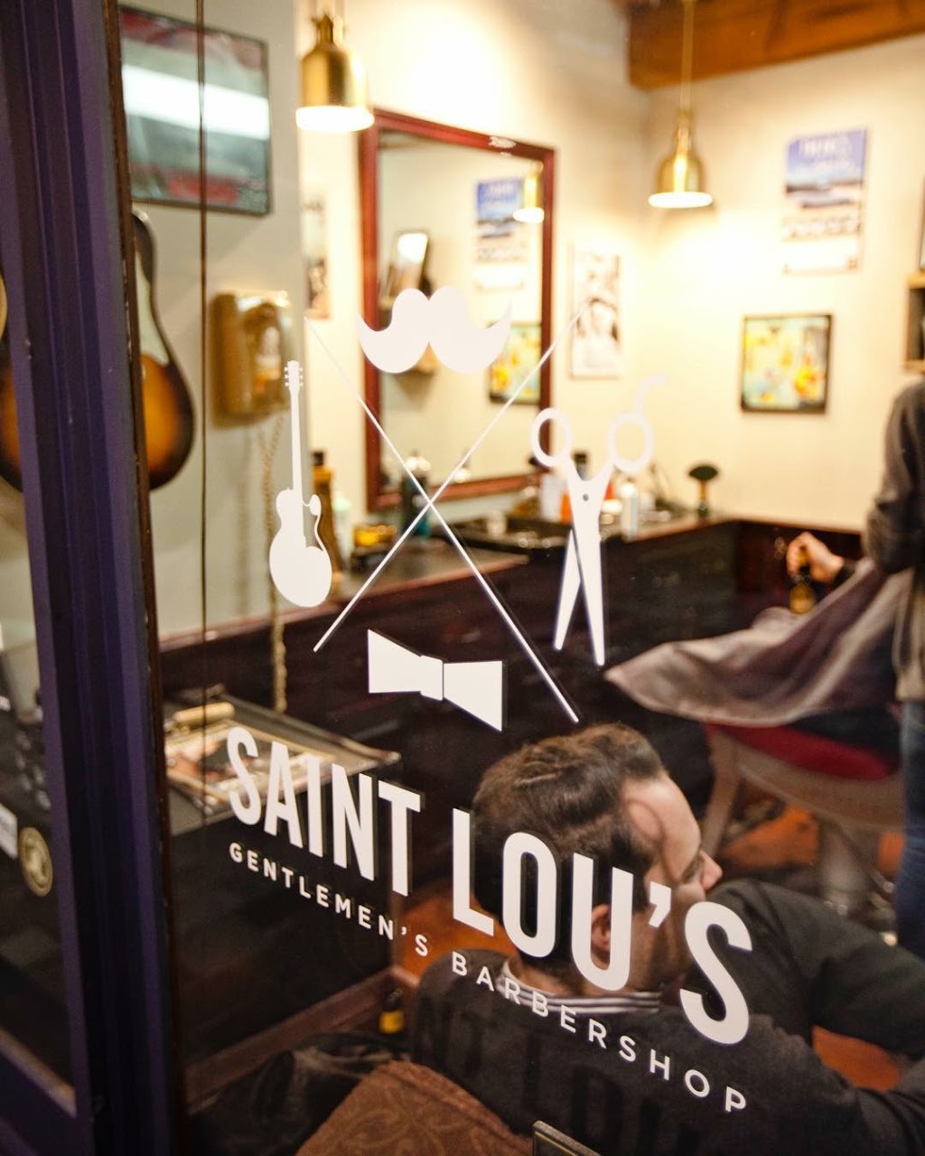 Saint Lous Gentlemens Barbershop | hair care | 1869 Upper Water St, Halifax, NS B3J 1S9, Canada | 9024063600 OR +1 902-406-3600