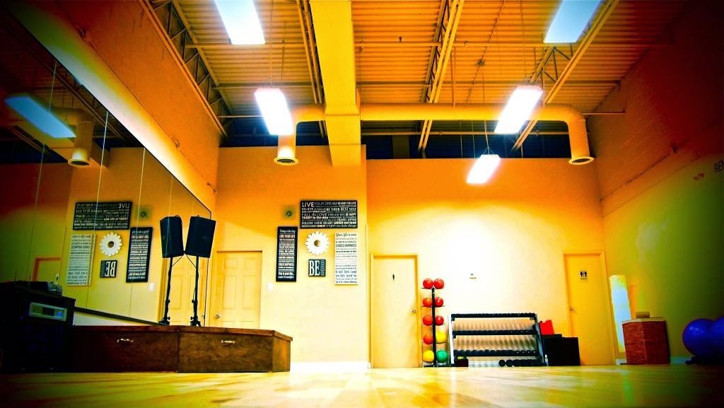 R3 Evolution Fitness Studio | 3065 Ridgeway Dr #50, Mississauga, ON L5L 5M6, Canada | Phone: (416) 877-0361