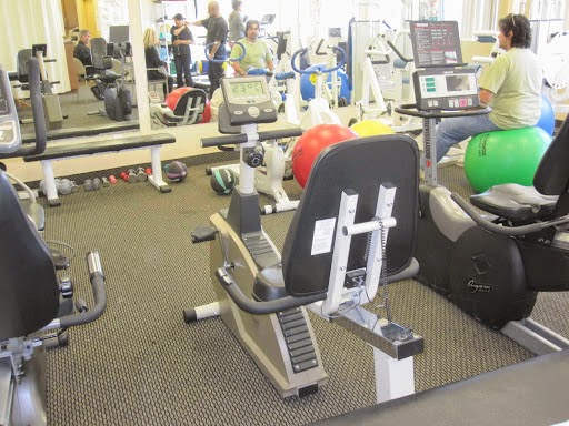 Revive Health Centres - HURONTARIO | 2444 Hurontario St, Mississauga, ON L5B 2V1, Canada | Phone: (416) 640-1000