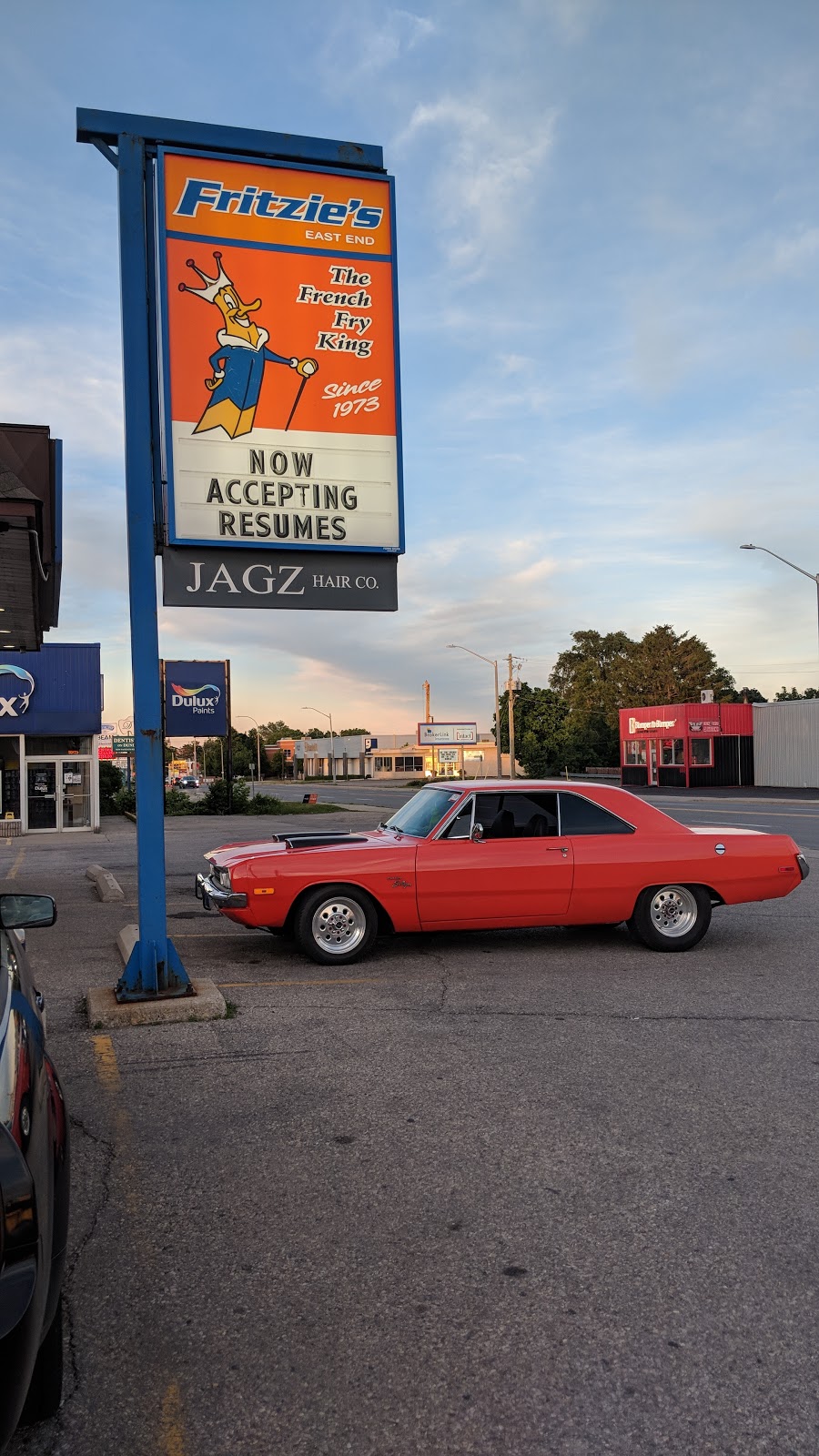 Fritzies East End | 881 Dundas St, Woodstock, ON N4S 1G9, Canada | Phone: (519) 537-7177