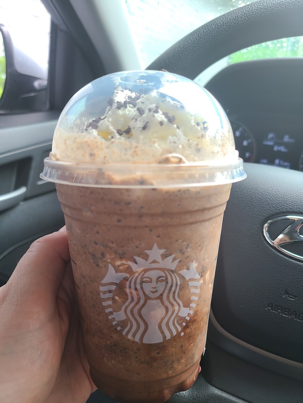 Starbucks | 670 Rue Principale E, Sainte-Agathe-des-Monts, QC J8C 1L2, Canada | Phone: (819) 325-0865