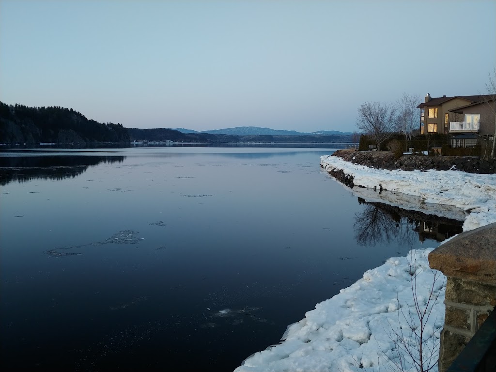 Metro Larouche Chicoutimi | 992 Bd du Saguenay E, Chicoutimi, QC G7H 1L5, Canada | Phone: (418) 543-4521