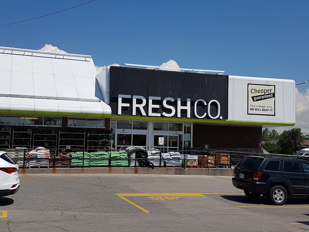 FreshCo King & Wilson | 564 King St E, Oshawa, ON L1H 1G5, Canada | Phone: (905) 571-4835