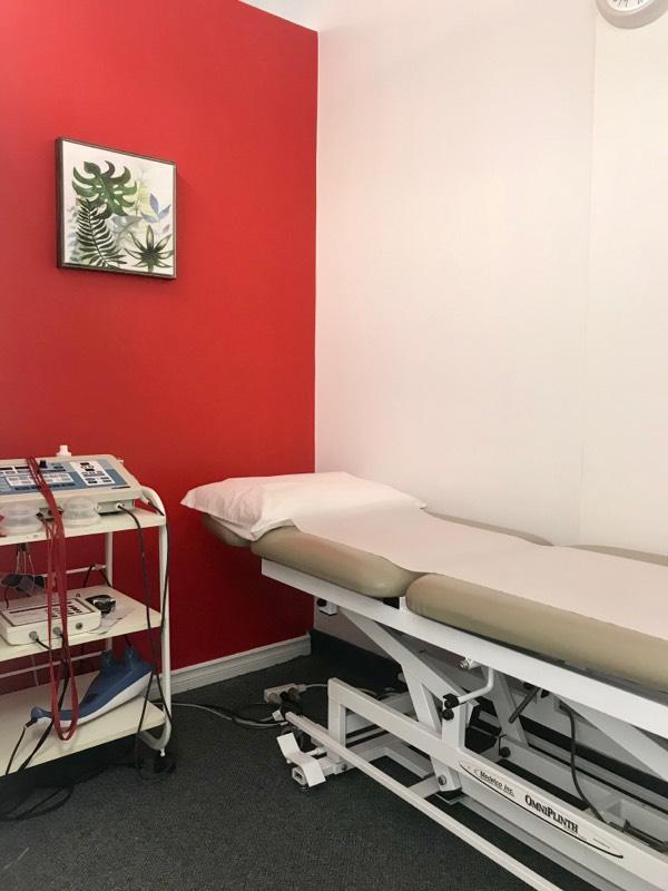 Alpha Physiotherapy And Rehab Clinic Sandalwood | Unit 17-2955 sandalwood parkway east, 2955 Sandalwood Pkwy E, Brampton, ON L6R 3J6, Canada | Phone: (905) 789-0123