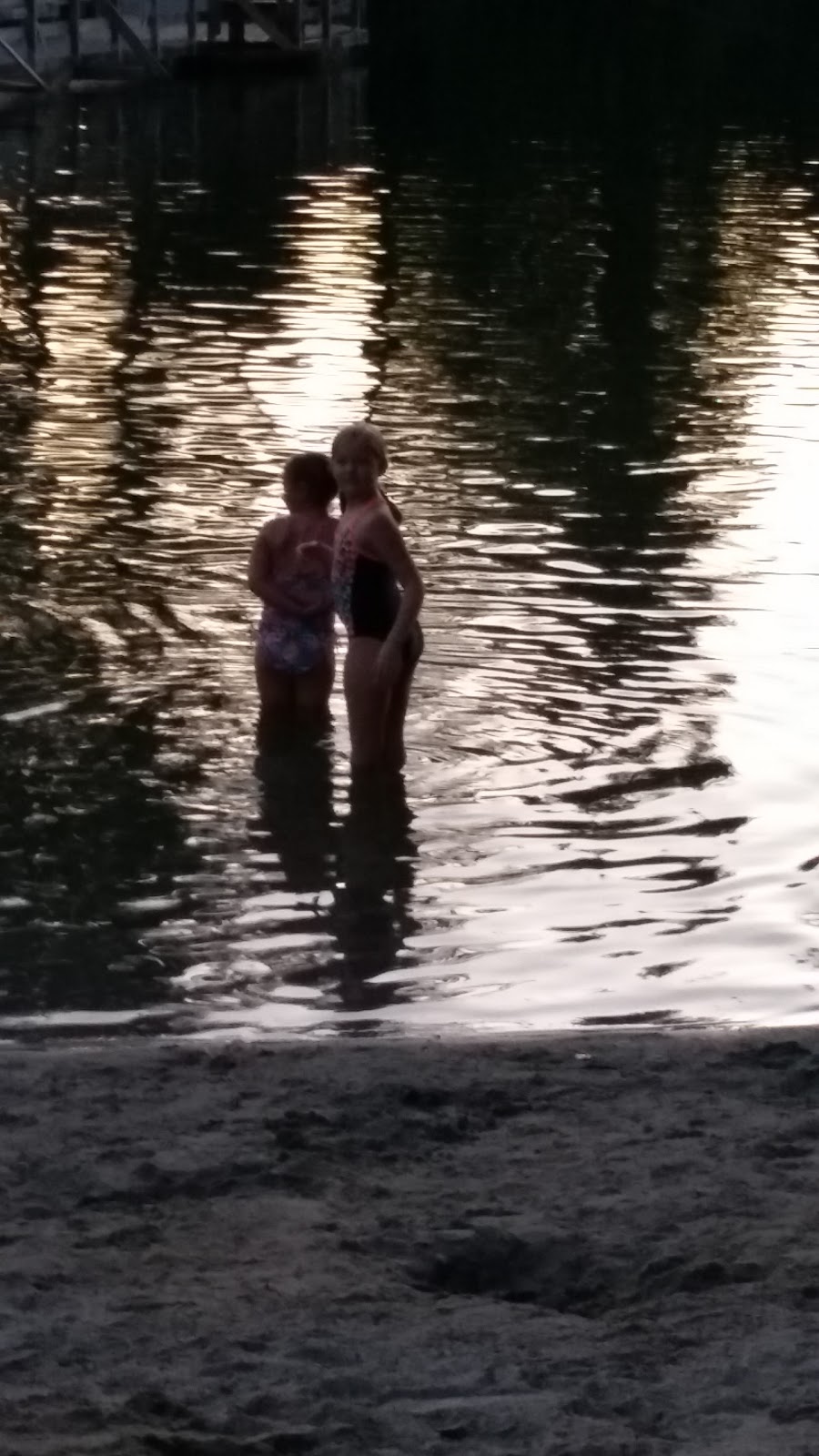 Langford Lake Beach Park | 3018 Trillium Rd, Victoria, BC V9B 4G3, Canada | Phone: (250) 478-7882