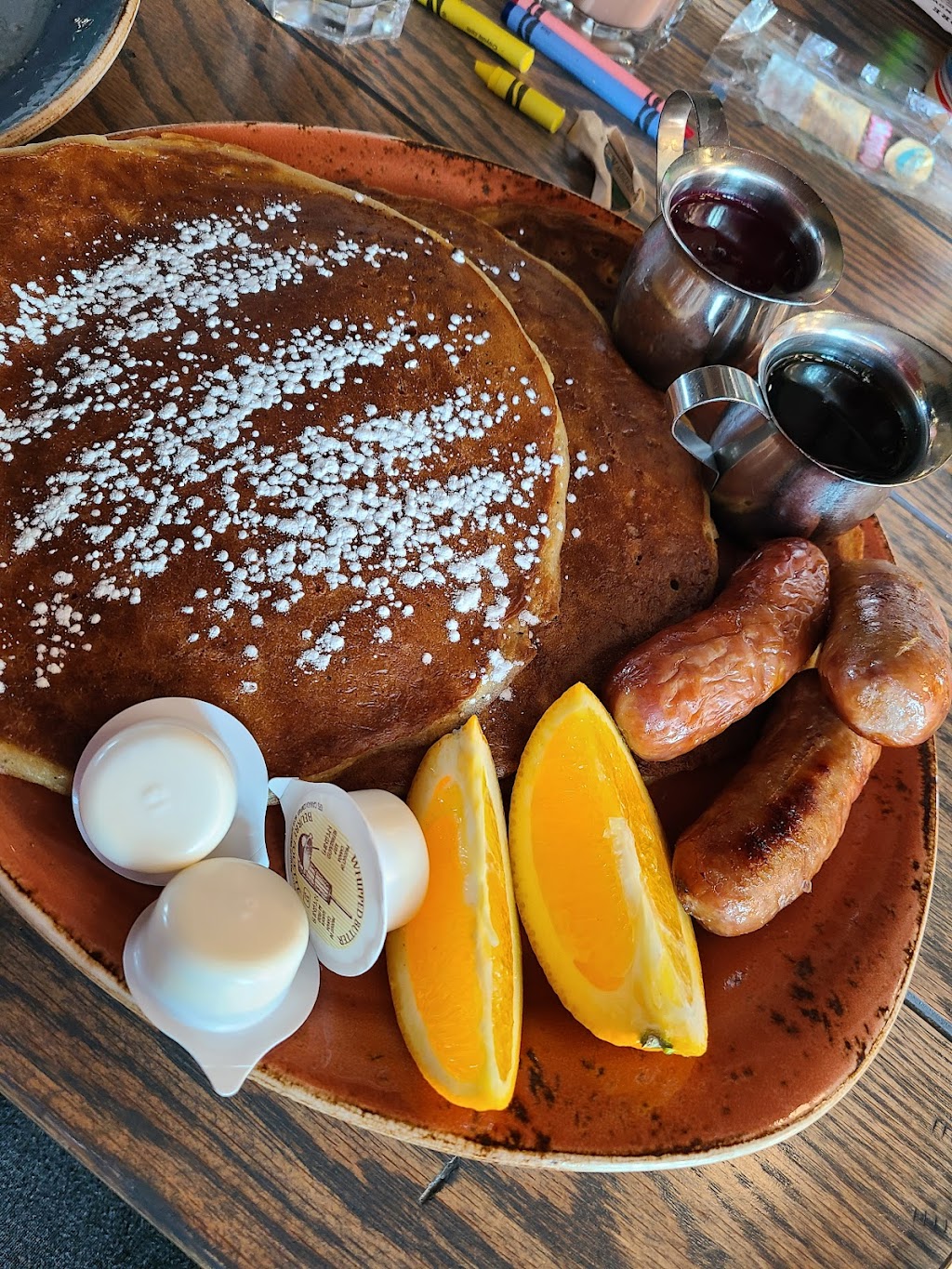 Reds Diner 58th | 324 58 Ave SE, Calgary, AB T2H 0P1, Canada | Phone: (403) 386-6688