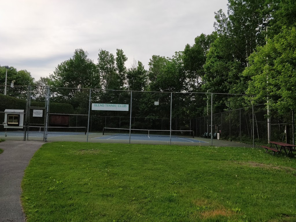 Grenfell Glen Park | Merivale Gardens - Grenfell Glen - Pineglen - Country Place, Ottawa, ON K2G, Canada