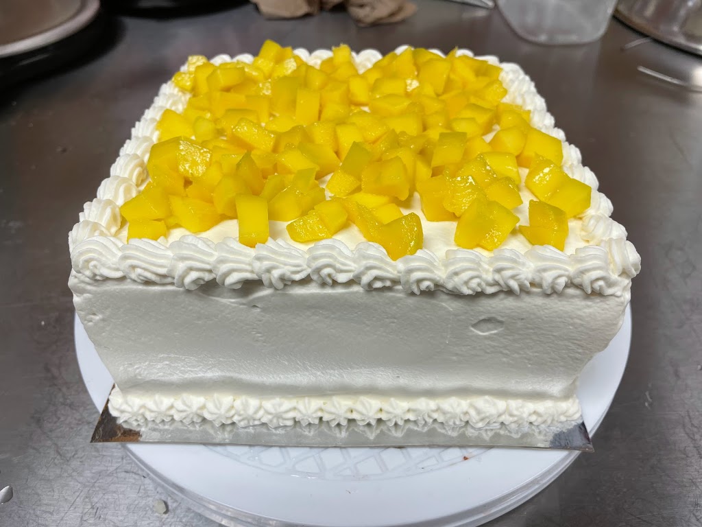 Dessertelicious | 878 Weber St N, Waterloo, ON N2V 4G8, Canada | Phone: (519) 497-3645