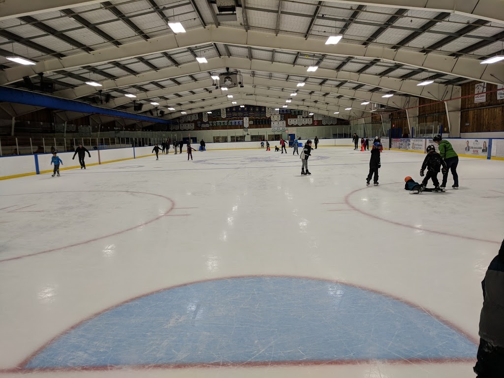 Seaparc Leisure Complex | 2168 Phillips Rd, Sooke, BC V9Z 0Y3, Canada | Phone: (250) 642-8000