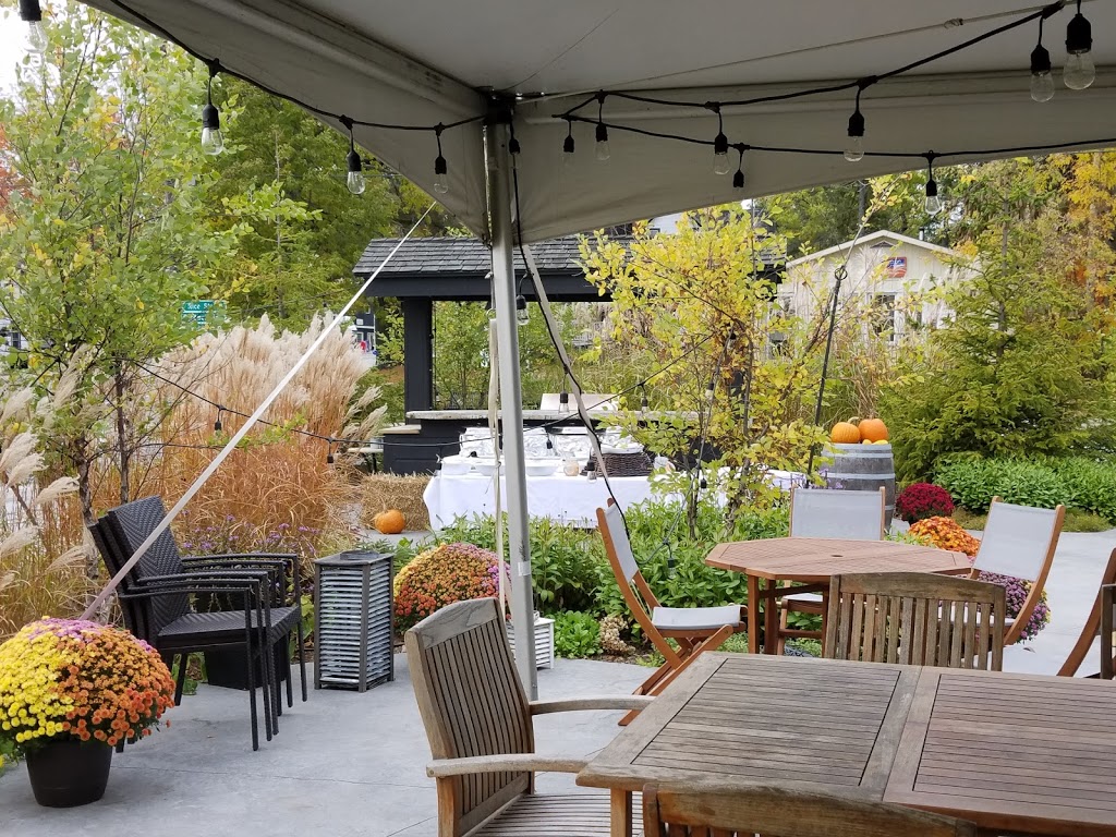 Crossroads | 2 Cardwell Rd, Rosseau, ON P0C 1J0, Canada | Phone: (705) 732-4343
