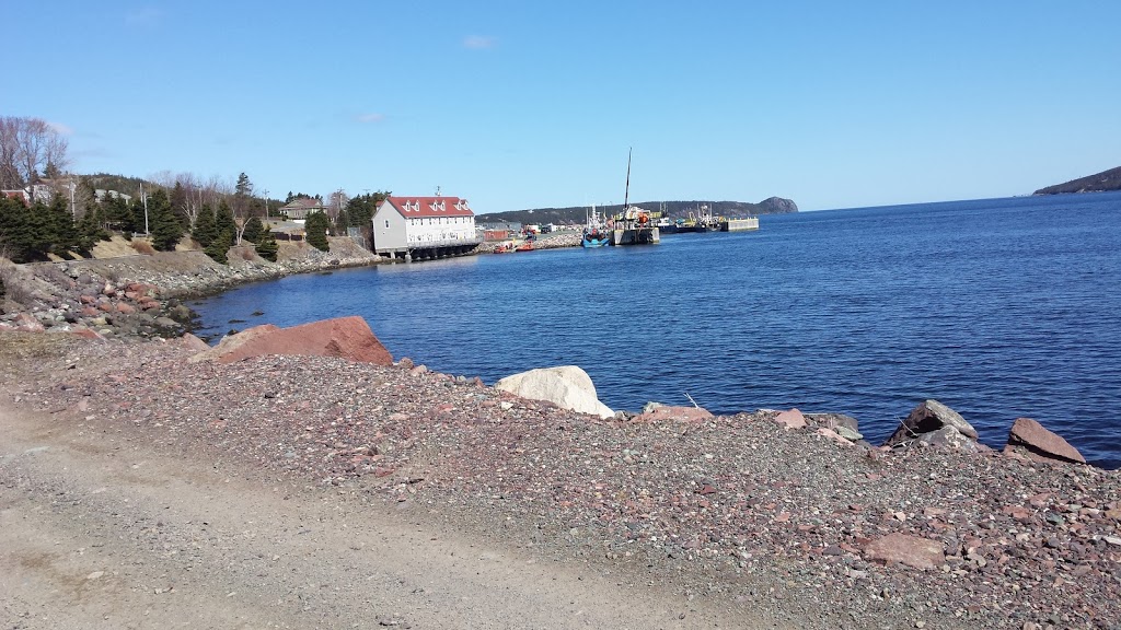 Mary Browns | 382 Conception Bay Hwy, Holyrood, NL A0A 2R0, Canada | Phone: (709) 229-7232