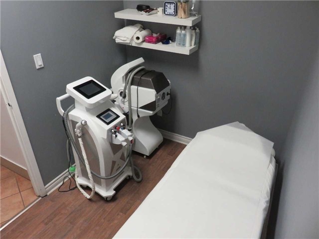 Veda Spa | 2551 Kentucky Derby Way, Oshawa, ON L1L 0K3, Canada | Phone: (647) 852-7232