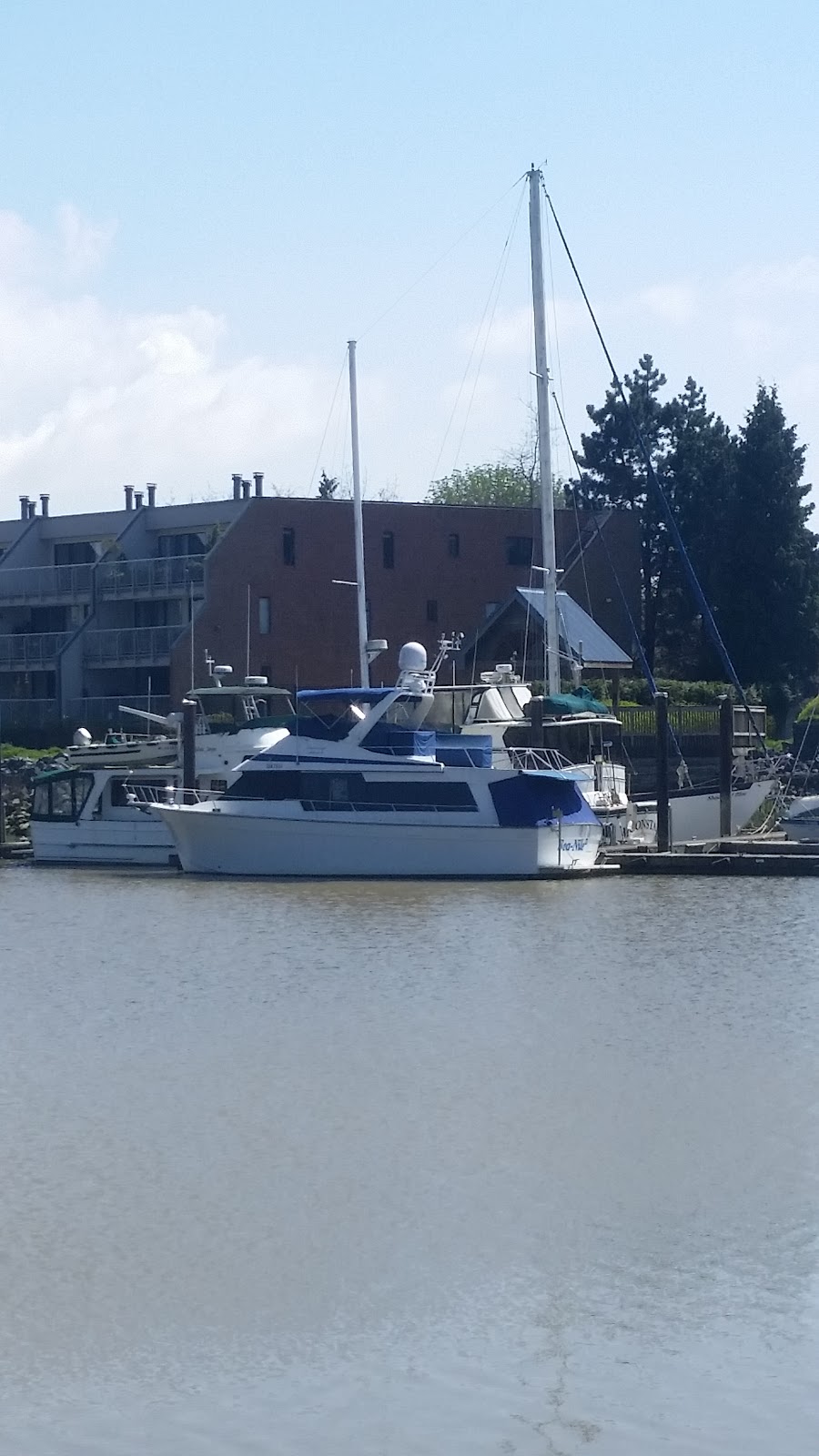 Ladner Harbour Authority | Mcneeleys Way, Delta, BC V4K 5E2, Canada | Phone: (604) 940-6432