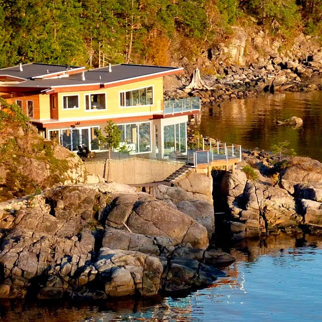 Pointhouse Suites on Sargeant Bay | 7747 Kenyon Rd, Halfmoon Bay, BC V0N 1Y1, Canada | Phone: (604) 885-7735