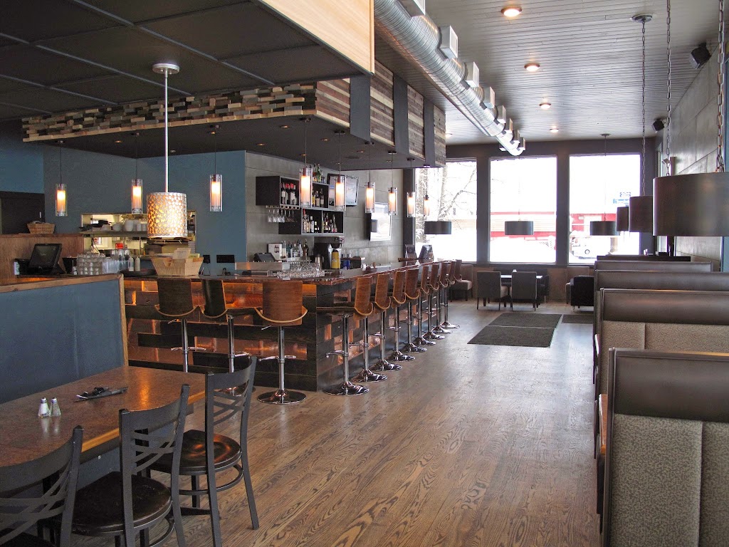 Bridge Bistro | 301 BC-3, Fernie, BC V0B 1M0, Canada | Phone: (250) 423-3002