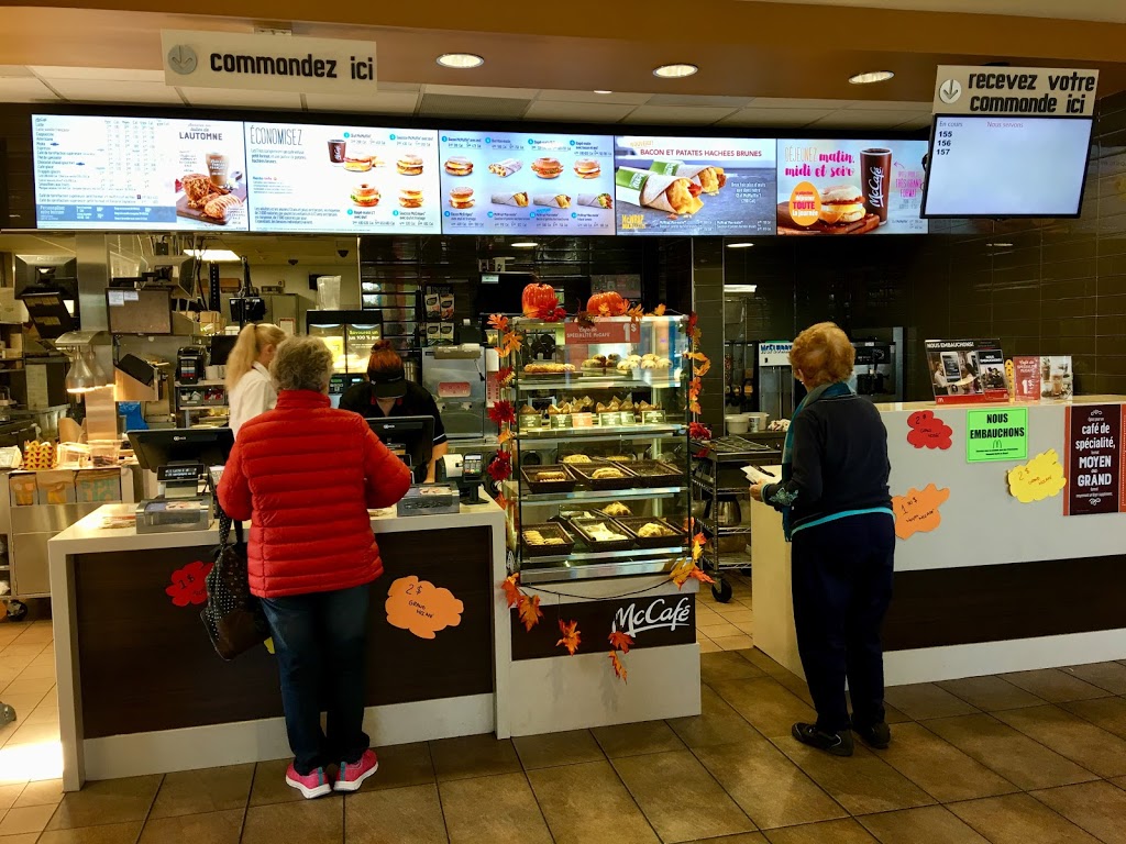 McDonalds | 1825 Route des Rivières, Saint-Nicolas, QC G7A 1C8, Canada | Phone: (418) 831-0110
