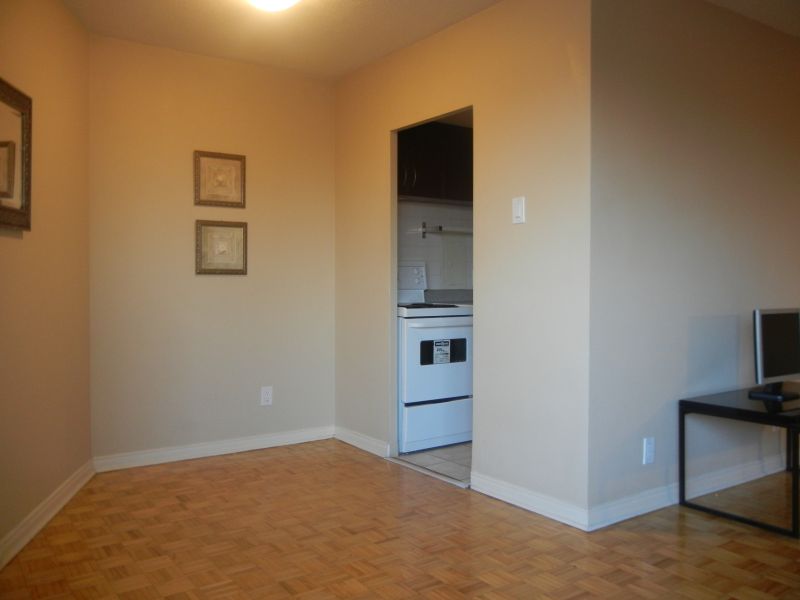 Parkside Lofts | 1160 Merivale Rd, Ottawa, ON K1Z 6B5, Canada | Phone: (613) 702-5001