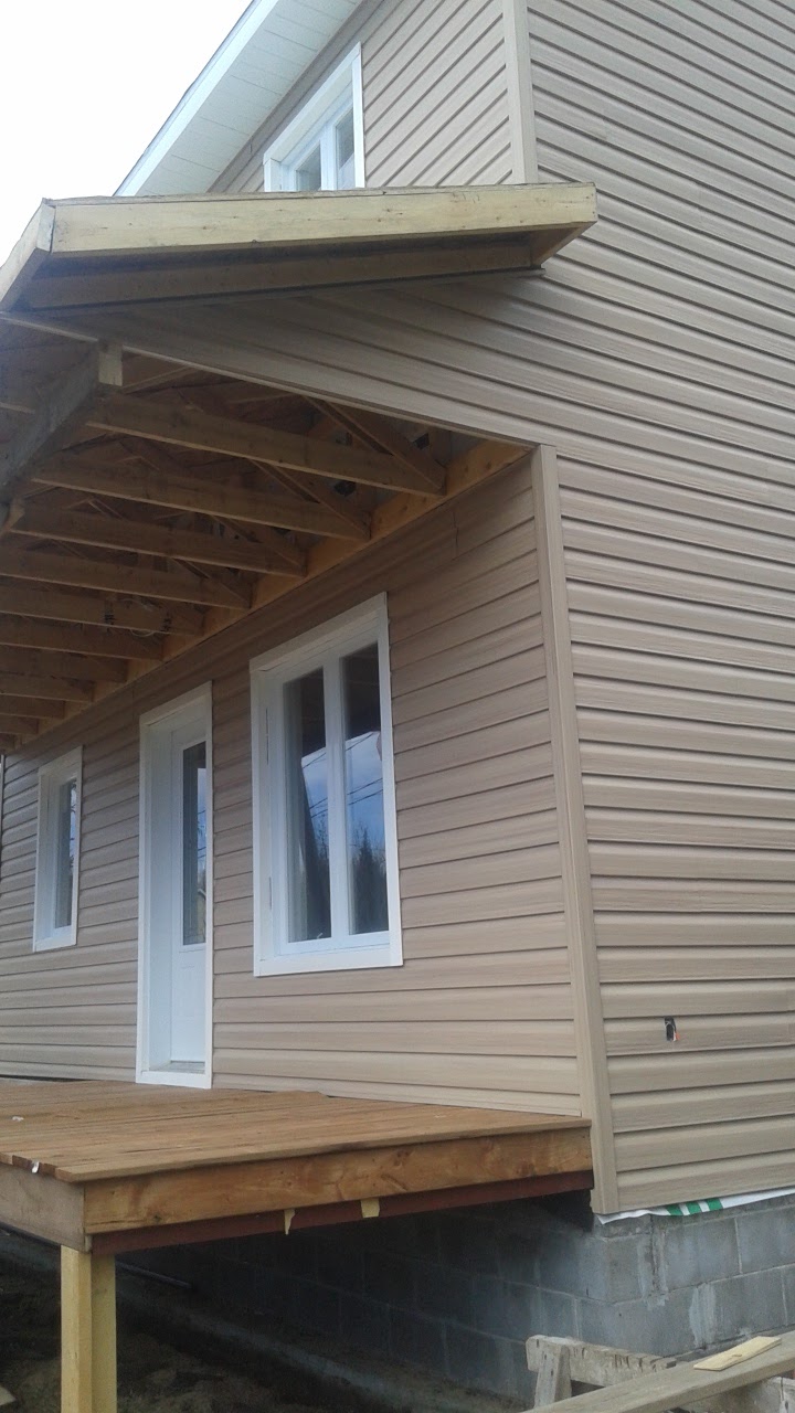 Chalet Mathis | 249 Avenue Éphrem Rochette, Sainte-Catherine-de-la-Jacques-Cartier, QC G3N 0X2, Canada | Phone: (418) 806-8402