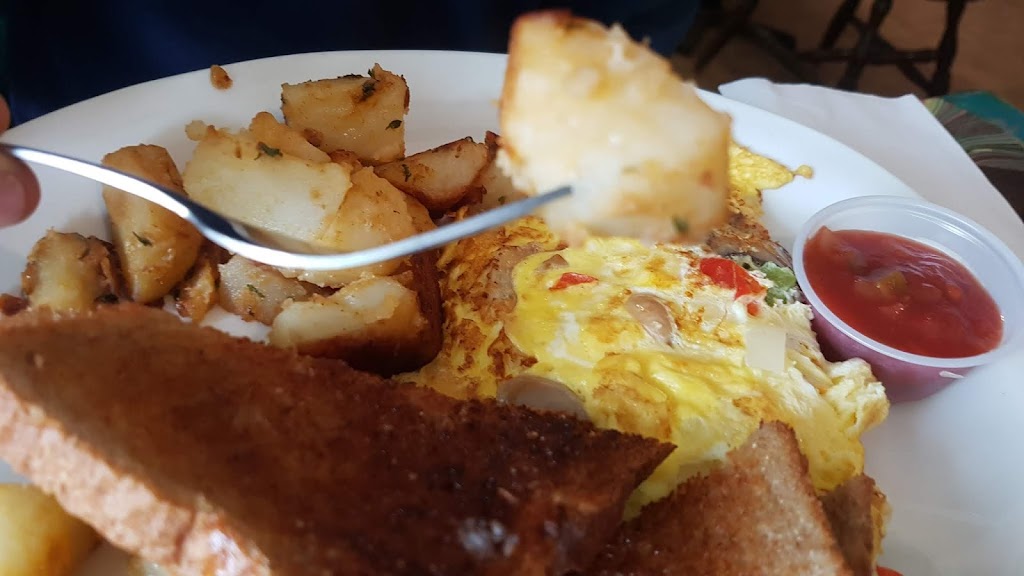 StepN Back Diner | 240 Hall Ave, Renfrew, ON K7V 2S5, Canada | Phone: (613) 432-8320