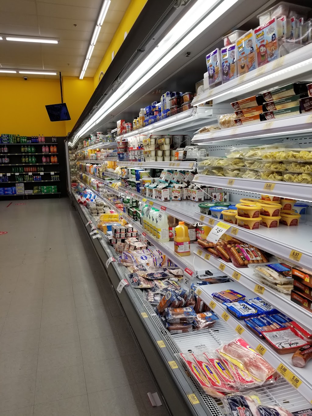 Tigre Géant | 3714 Ch. de Chambly, Longueuil, QC J4L 1N8, Canada | Phone: (450) 670-1141