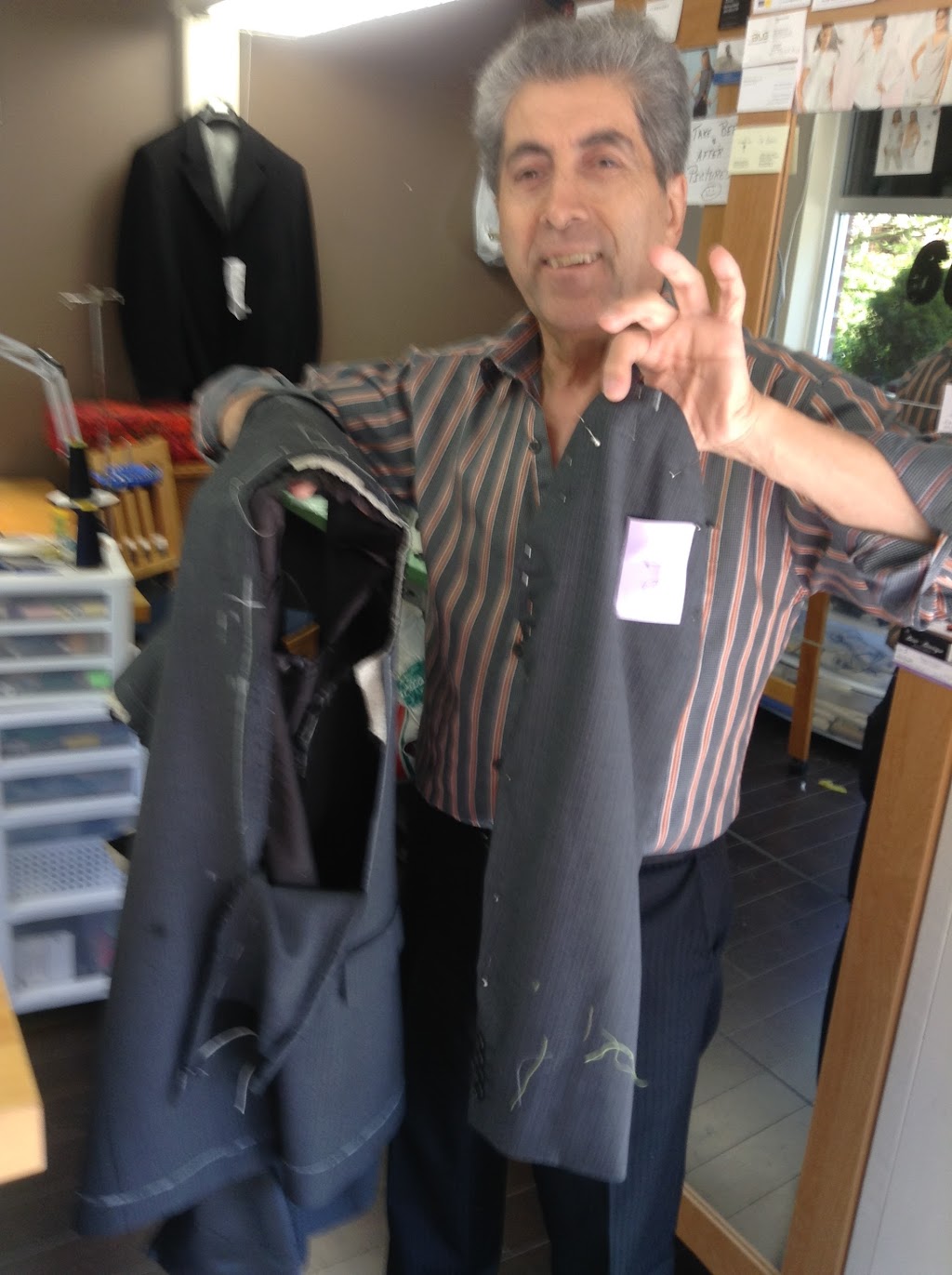 Shapour Tailoring & Alterations | 3262 St Johns St, Port Moody, BC V3H 0B9, Canada | Phone: (604) 492-0733