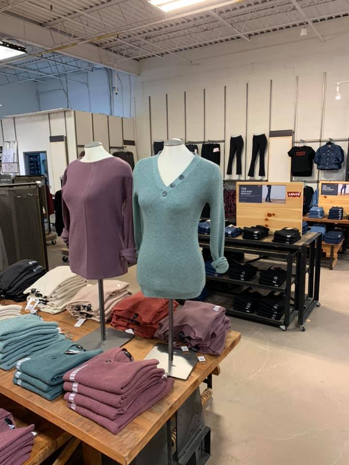 Marks | 39 Orfus Rd, North York, ON M6A 1L7, Canada | Phone: (416) 785-3076