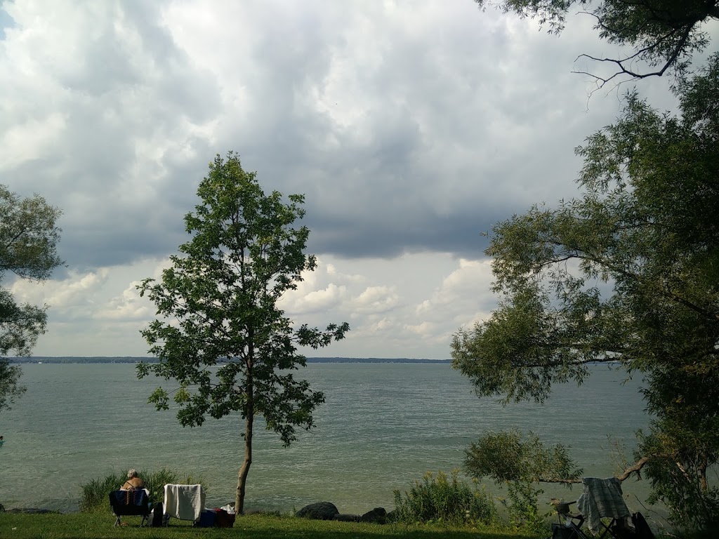 Max Beach | 774-, 846 Lake Dr N, Keswick, ON L4P 3E9, Canada | Phone: (647) 882-6211