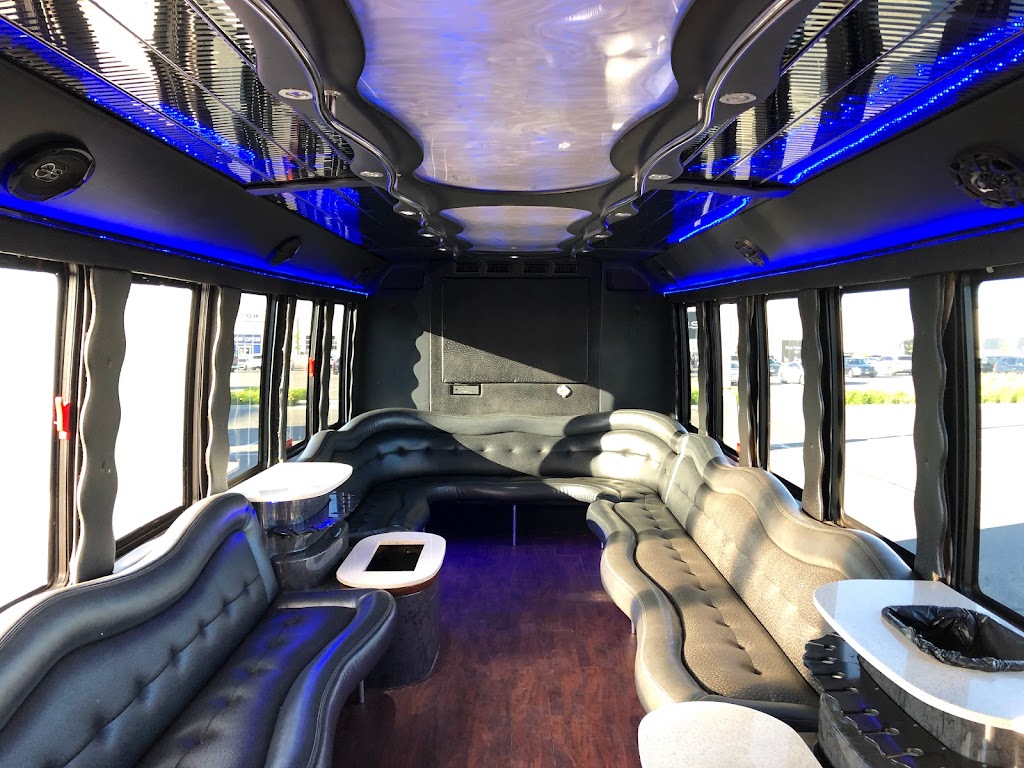 Sunny Brampton Limo Service Limited | 210 Great Lakes Dr, Brampton, ON L6R 2K7, Canada | Phone: (416) 838-3395