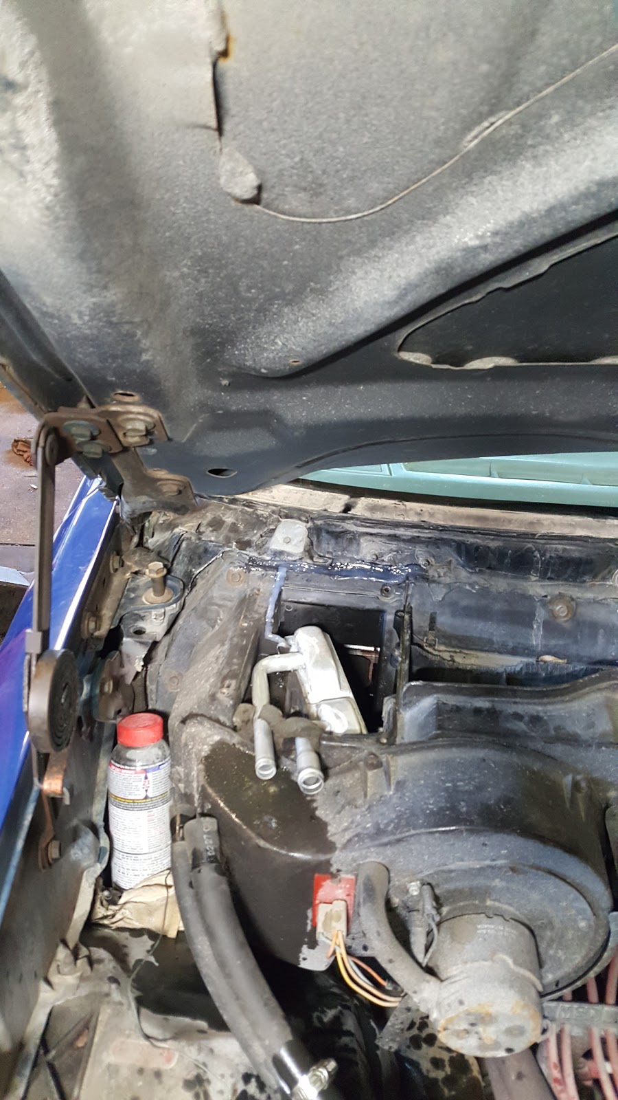 Dale & Rons Roblin Auto Service | 3305 Roblin Blvd, Winnipeg, MB R3R 0C2, Canada | Phone: (204) 897-3427