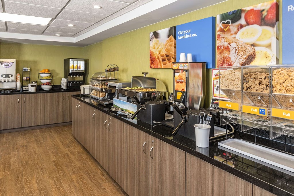 Comfort Inn | 12 Meadow Dr, Truro, NS B2N 5V4, Canada | Phone: (902) 893-0330