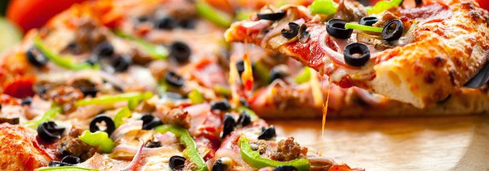 2 For 1 Pizza Wings and Subs | 158 Kenilworth Ave N, Hamilton, ON L8H 4R9, Canada | Phone: (905) 549-5999
