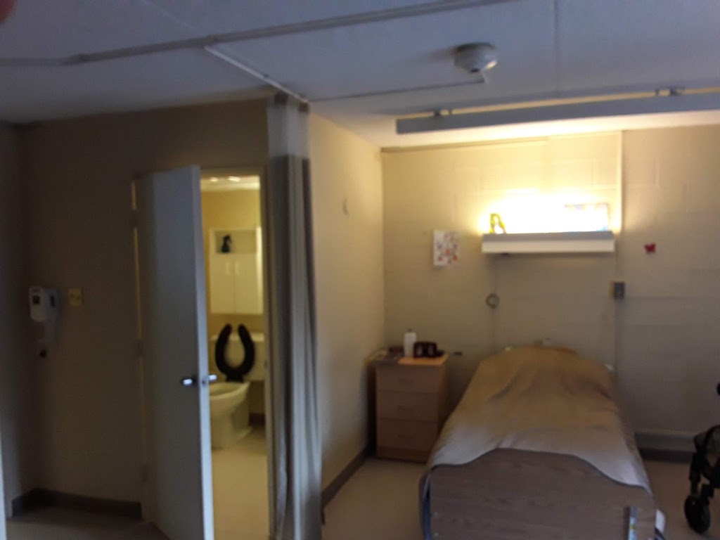 Centre DAccueil Roger Seguin | 435 Lemay St, Clarence Creek, ON K0A 1N0, Canada | Phone: (613) 488-2053
