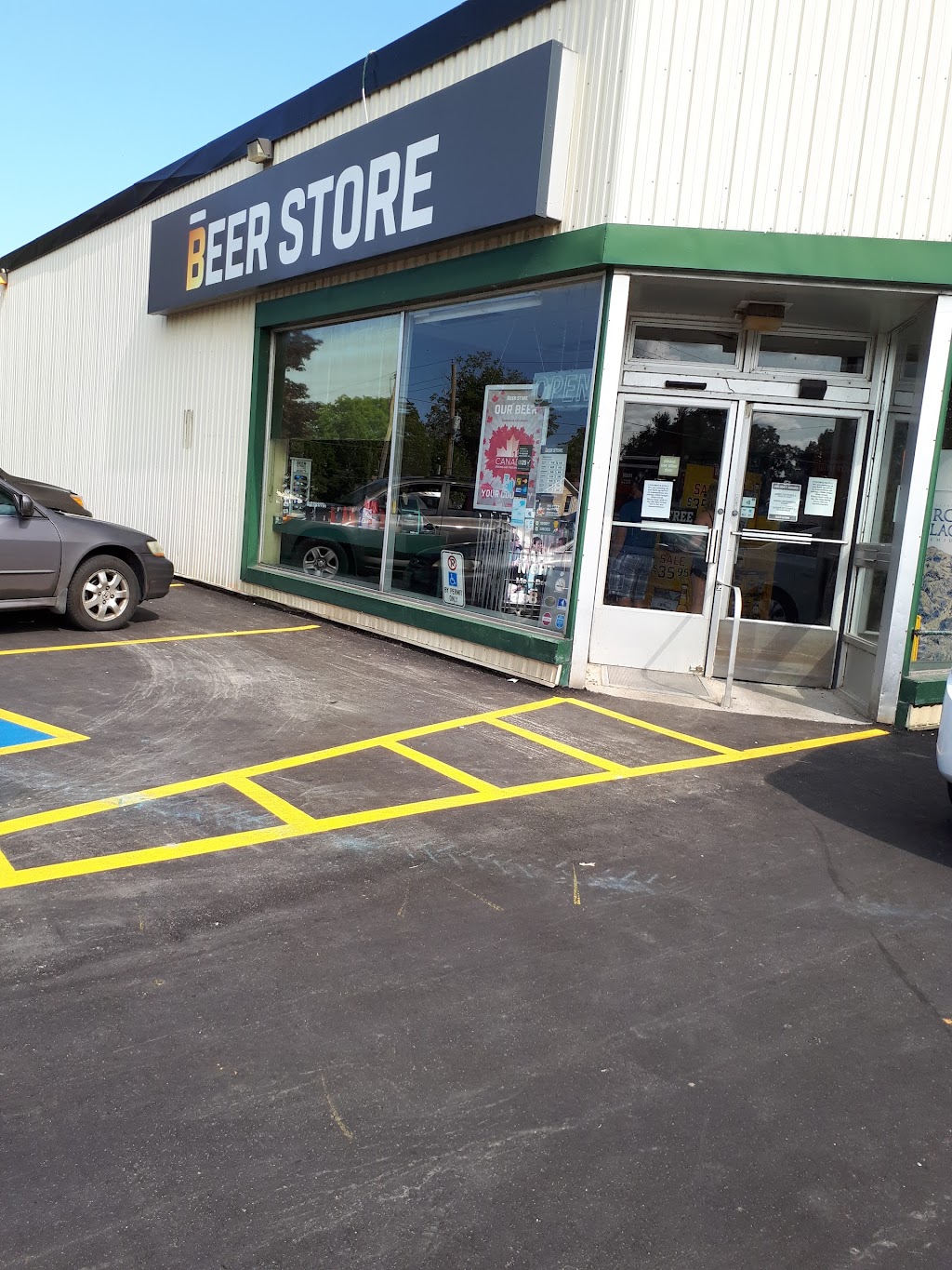 Beer Store 4103 | 427 Broadway St, Kincardine, ON N2Z 2G5, Canada | Phone: (519) 396-2782