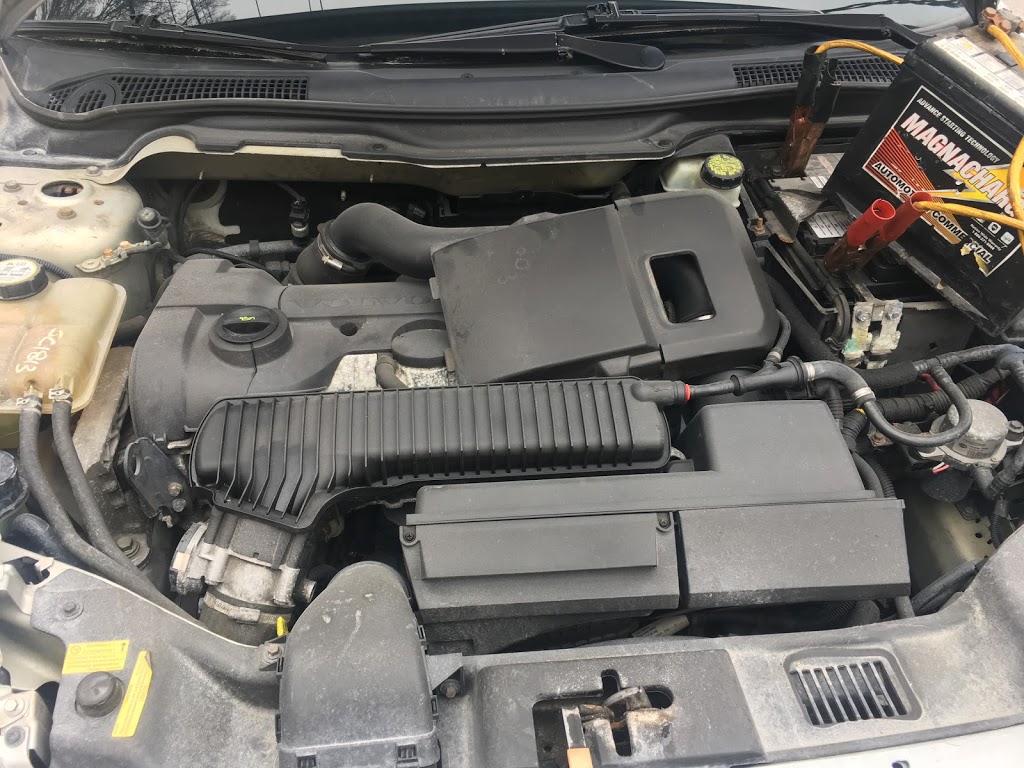 Guys Volvo Auto Parts "SWEDISH AUTO PARTS" D/O Boston Auto Wreck | 113 McCormack St, York, ON M6N 1X8, Canada | Phone: (416) 538-6586
