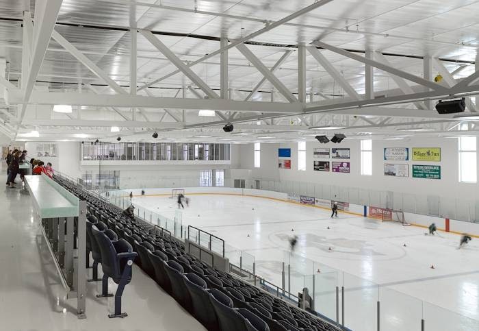 BWG Leisure Centre | 471 West Park Ave, Bradford, ON L3Z 0J3, Canada | Phone: (905) 775-7529