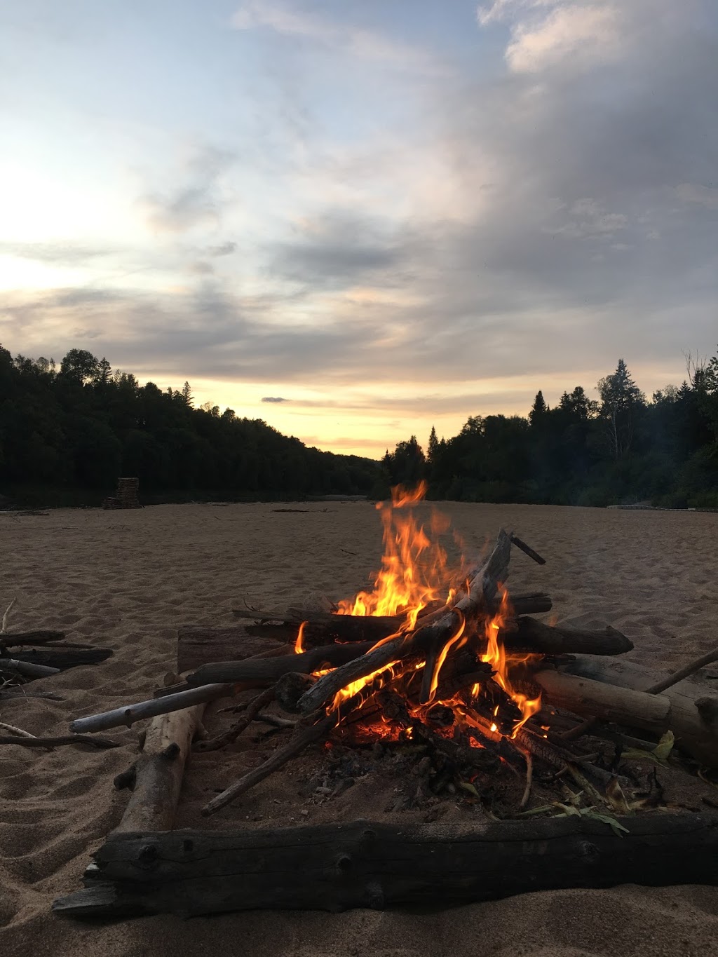 Kayak Café - Rafting and traditional lodging | 2202 Chemin du Moulin, Labelle, QC J0T 1H0, Canada | Phone: (819) 686-1111