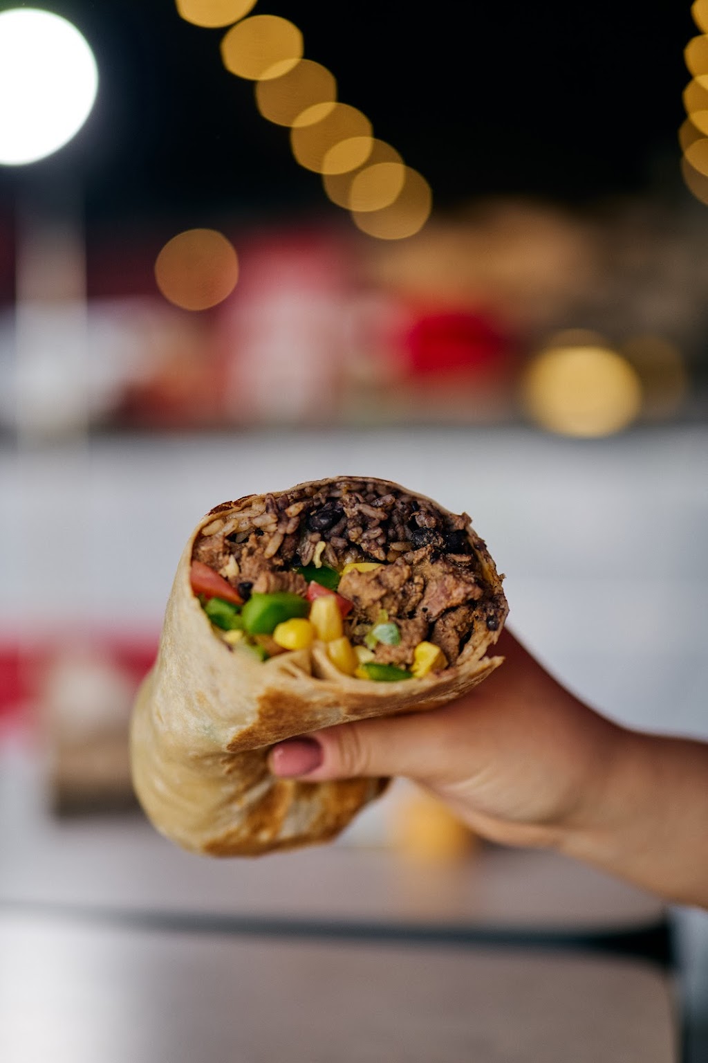 barBURRITO | 2579 Main St, Winnipeg, MB R2V 4W3, Canada | Phone: (416) 661-2572