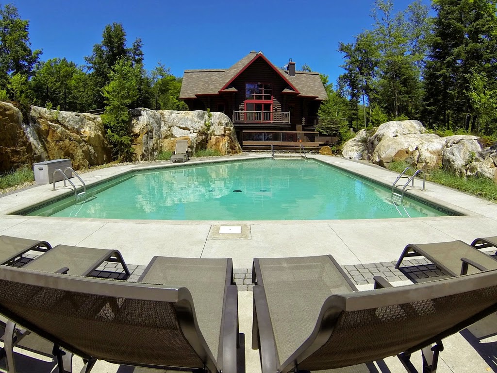 46 N | 10 Chemin du Lac Caché, La Macaza, QC J0T 1R0, Canada | Phone: (819) 430-6007