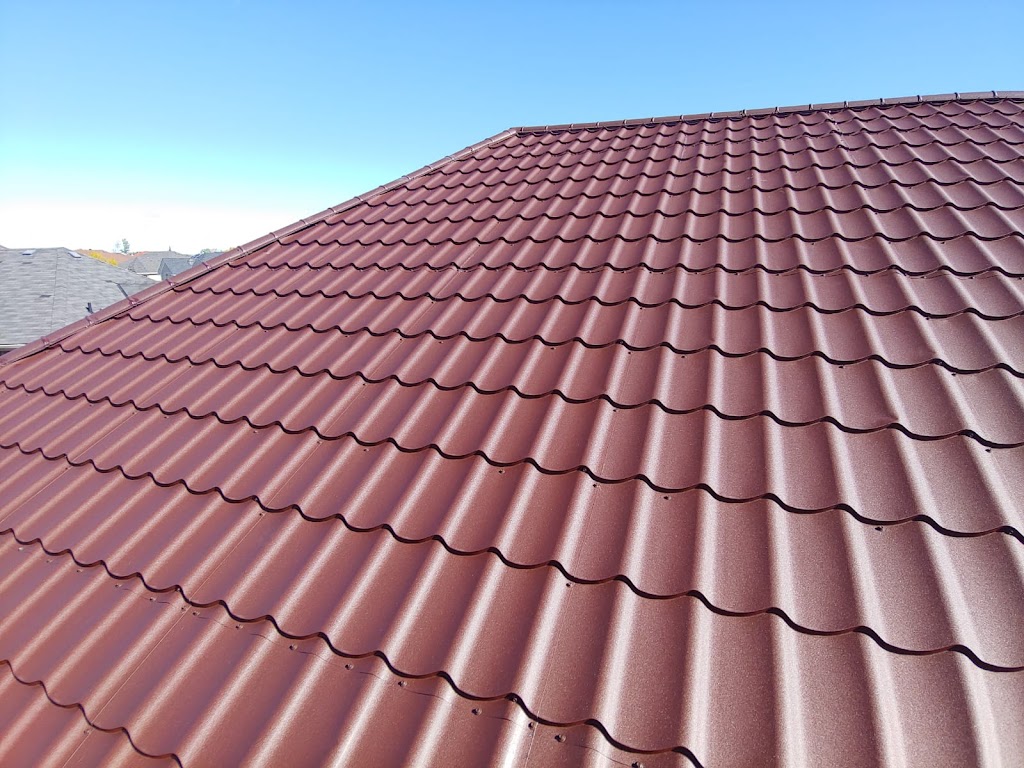 Professional Metal Roofers | 211 Veronica Dr, Kitchener, ON N2A 2R8, Canada | Phone: (855) 561-7663