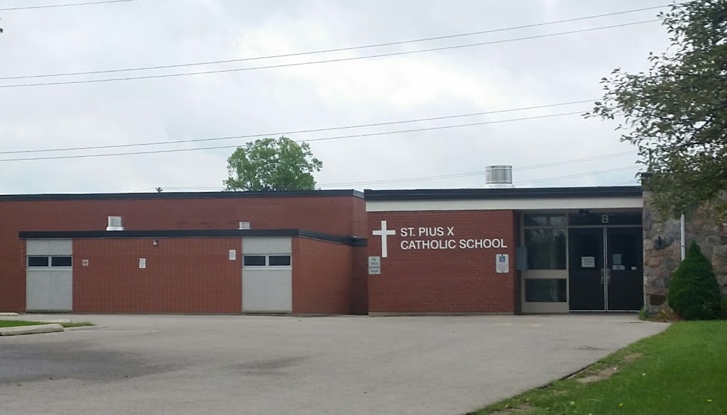 St. Pius X Separate School | 251 Vancouver St, London, ON N5W 4R8, Canada | Phone: (519) 675-4427