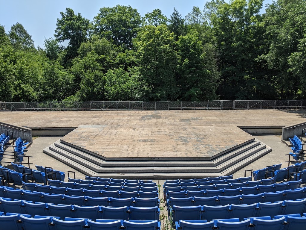Barry Zukerman Amphitheatre | 4169 Bathurst St, North York, ON M3H 3P7, Canada | Phone: (416) 392-3846