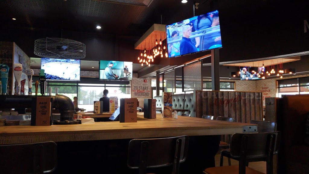 Kelseys Original Roadhouse | 525 Norwich Ave, Woodstock, ON N4S 9A2, Canada | Phone: (519) 421-7300