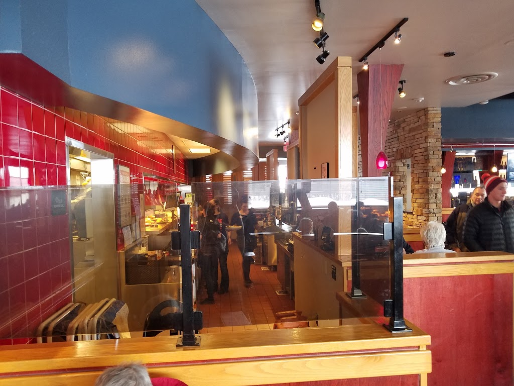 Red Robin Gourmet Burgers and Brews | 3460 Amelia Dr, Orchard Park, NY 14127, USA | Phone: (716) 827-6577