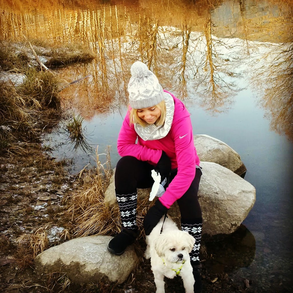 Fur Their Comfort Pet Care | 1845 Suffolk Ave, Port Coquitlam, BC V3B 5G6, Canada | Phone: (604) 377-0562