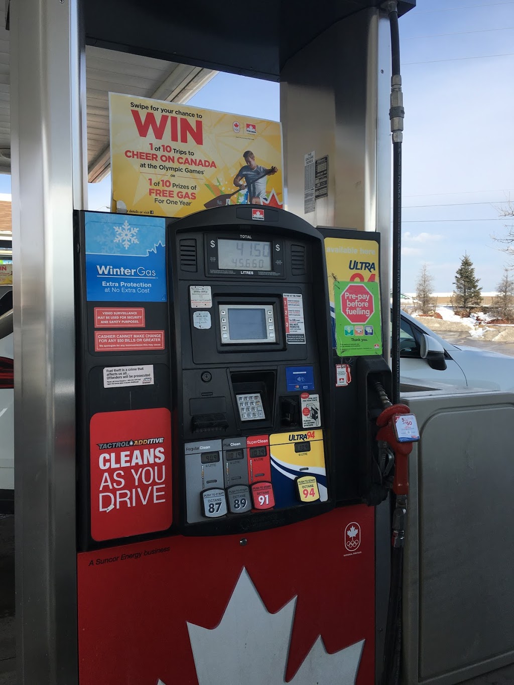 Petro-Canada | 9495 Airport Rd, Brampton, ON L6S 6C7, Canada | Phone: (905) 793-2777
