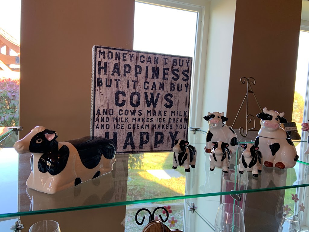 Fox Hill Cheese House | 1678 Church St, Port Williams, NS B0P 1T0, Canada | Phone: (902) 542-3599