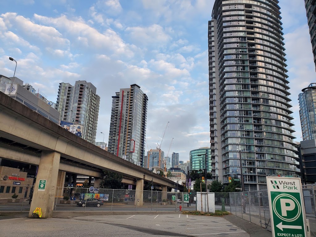 Parking Indigo Vancouver Lot 038 - Rogers Arena East Lot | 80 Expo Blvd, Vancouver, BC V6B 6N6, Canada | Phone: (604) 669-7275