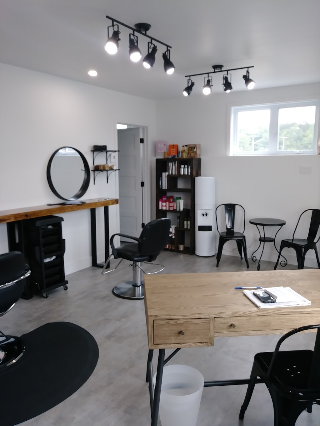 Coiffure Villarier | 1801 La laiterie, Sherbrooke, QC J1E 0N3, Canada | Phone: (819) 566-6789